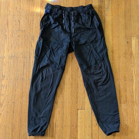 therma essential running pants
